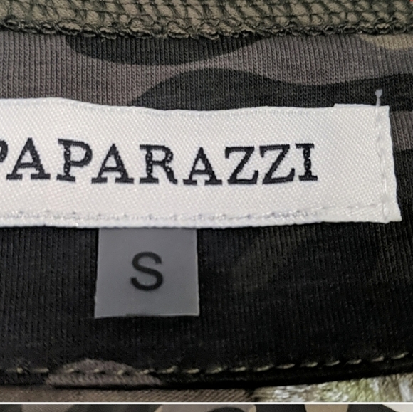 Papparazi by Biz Camouflage Embroidered Top - Picture 10 of 13